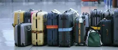 哪些托運(yùn)行李最先下飛機(jī)?兩招助你最快取到行李!